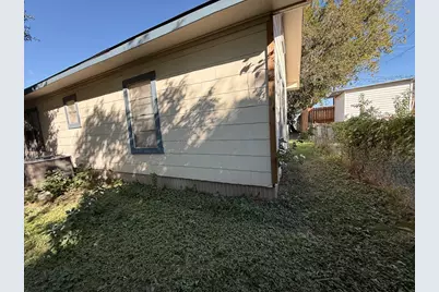 1750 Groesbeck Street, Bryan, TX 77803 - Photo 4