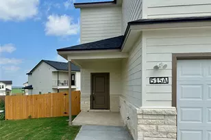 515 War Admiral Dr, Jarrell, TX 76537 - Photo 2