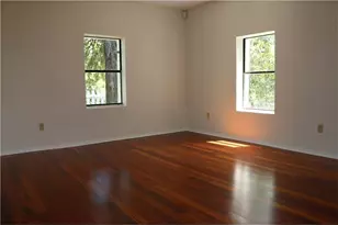 1166 Ridgeway Dr, Austin, TX 78702 - Photo 4