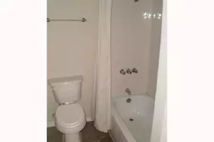 1166 Ridgeway Dr, Austin, TX 78702 - Photo 12