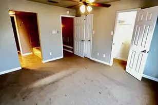 2018 W Rundberg Ln, Austin, TX 78758 - Photo 12