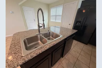 1001 Zodiac Lane #15, Round Rock, TX 78665 - Photo 6