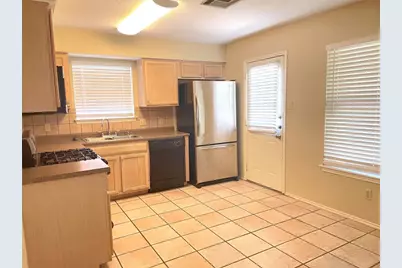 8501 Bismark Cove, Austin, TX 78745 - Photo 10