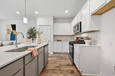 521 Burlington Drive #B, Buda, TX 78610 - Photo 4