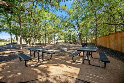 521 Burlington Drive #B, Buda, TX 78610 - Photo 24