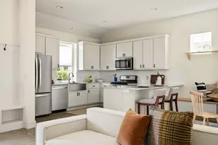 1176 Lott Ave, Austin, TX 78721 - Photo 8