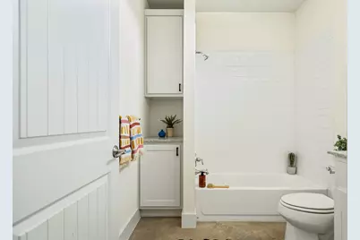 1176 Lott Avenue, Austin, TX 78721 - Photo 18