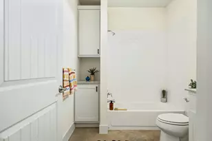 1176 Lott Ave, Austin, TX 78721 - Photo 18