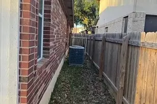 1509 Jackie Robinson Pl, Round Rock, TX 78665 - Photo 6