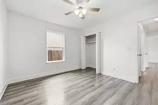 400 Booth St, Taylor, TX 76574 - Photo 28