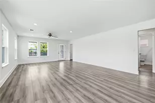 400 Booth St, Taylor, TX 76574 - Photo 10