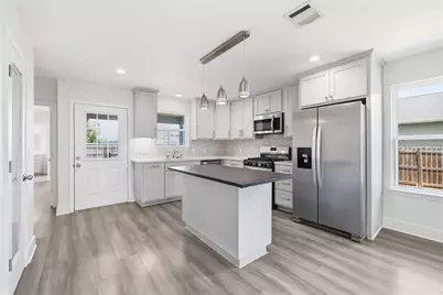 400 Booth Street, Taylor, TX 76574 - Photo 12