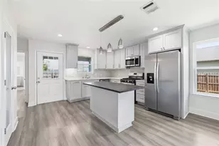 400 Booth St, Taylor, TX 76574 - Photo 12