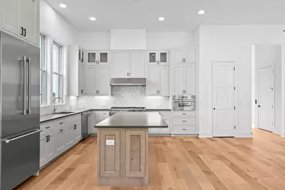 1719 Spyglass Drive #16, Austin, TX 78746 - Photo 8