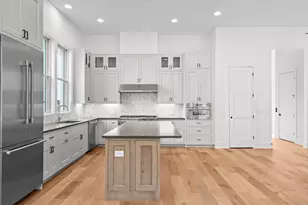 1719 Spyglass Dr, Austin, TX 78746 - Photo 8