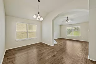 49 White Magnolia Cir, Lakeway, TX 78734 - Photo 12