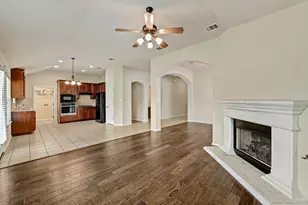 49 White Magnolia Cir, Lakeway, TX 78734 - Photo 6