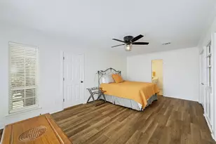 410 Hi Cir W, Horseshoe Bay, TX 78657 - Photo 10