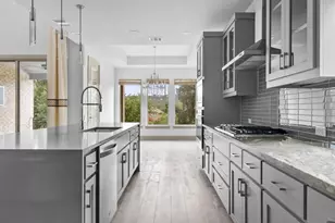 8108 Turning Leaf Cir, Lago Vista, TX 78645 - Photo 12