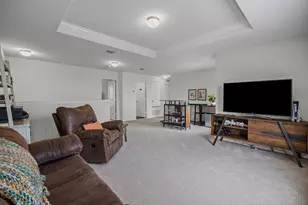 332 Bayberry Cir, Buda, TX 78610 - Photo 12