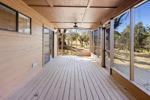 108 Courtside Cir, Spicewood, TX 78669 - Photo 22