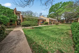 2301 Lawnmont Ave, Austin, TX 78756 - Photo 26