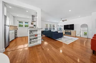 2301 Lawnmont Ave, Austin, TX 78756 - Photo 10