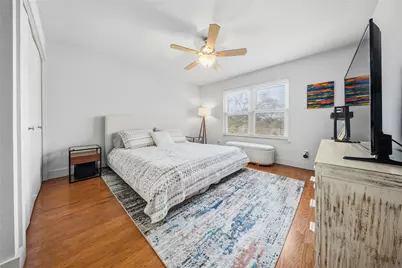 2301 Lawnmont Avenue #8, Austin, TX 78756 - Photo 16