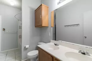 1902 Hollow Tree Blvd, Round Rock, TX 78681 - Photo 16