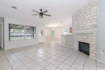 1902 Hollow Tree Boulevard, Round Rock, TX 78681 - Photo 8