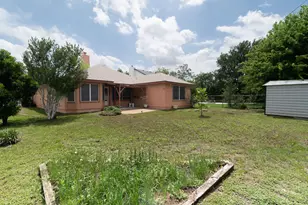 1902 Hollow Tree Blvd, Round Rock, TX 78681 - Photo 32