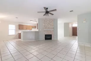 1902 Hollow Tree Blvd, Round Rock, TX 78681 - Photo 10
