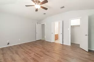 1902 Hollow Tree Blvd, Round Rock, TX 78681 - Photo 14