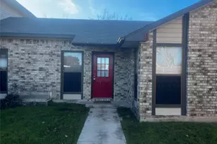 1204 Blackjack St, Lockhart, TX 78644 - Photo 1