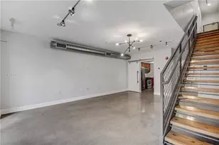 1601 E Cesar Chavez St, Austin, TX 78702 - Photo 6