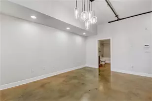 1601 E Cesar Chavez St, Austin, TX 78702 - Photo 10