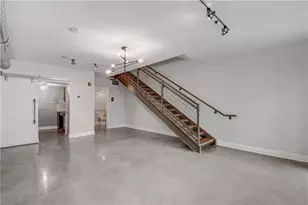 1601 E Cesar Chavez St, Austin, TX 78702 - Photo 4