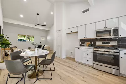 6209 Reicher Drive, Austin, TX 78723 - Photo 8