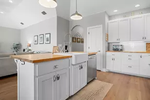 502 NW River Rd, Martindale, TX 78655 - Photo 16