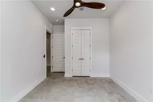 8411 Bowling Green Dr, Austin, TX 78757 - Photo 24