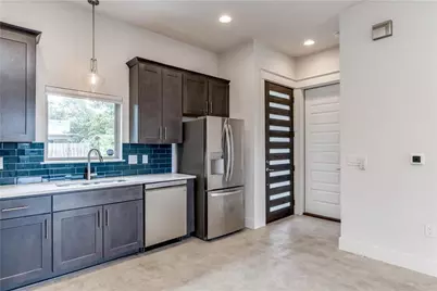 8411 Bowling Green Drive #B, Austin, TX 78757 - Photo 8