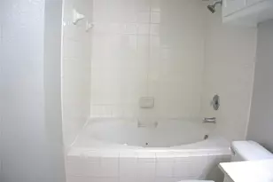 1512 Parkfield Cir, Round Rock, TX 78664 - Photo 24