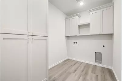 330 Cactus Street, Giddings, TX 78942 - Photo 14