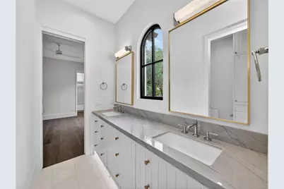 5 Scott Crescent, Austin, TX 78703 - Photo 34