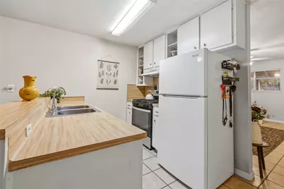 3305 Dolphin Drive, Austin, TX 78704 - Photo 24