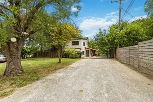 3305 Dolphin Dr, Austin, TX 78704 - Photo 1