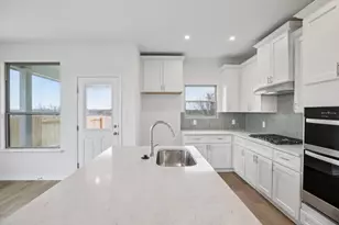 11208 Zip Cochise Wy, Manor, TX 78653 - Photo 10