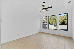 109 Strawberry Ln, Georgetown, TX 78628 - Photo 16