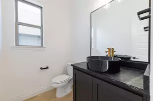 109 Strawberry Ln, Georgetown, TX 78628 - Photo 24