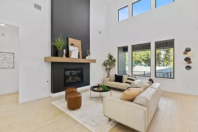 109 Strawberry Lane, Georgetown, TX 78628 - Photo 10